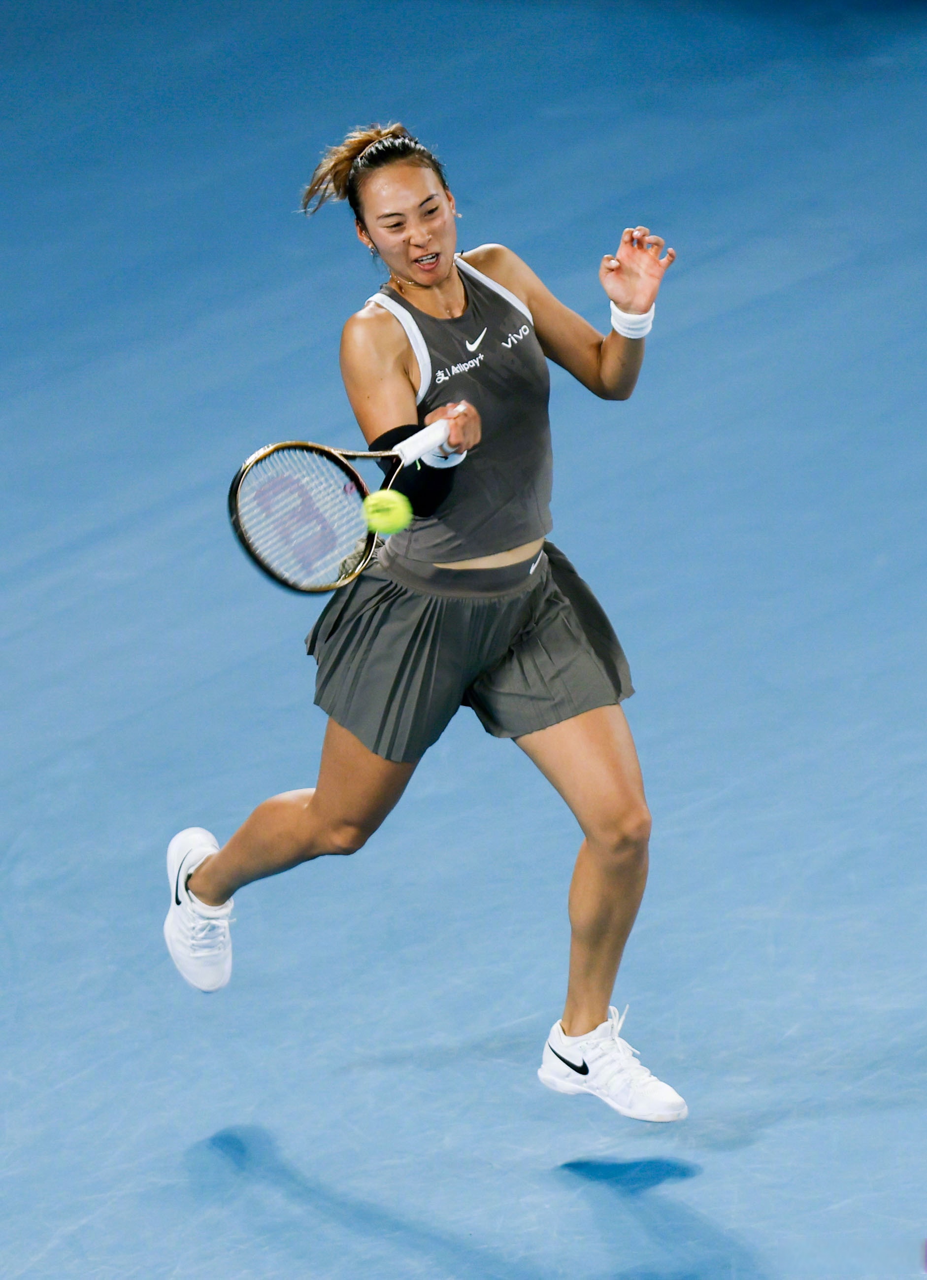 以及敢于在 以及敢于在