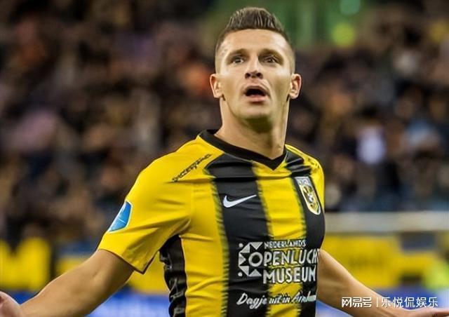 罚球员以一 罚球员以一