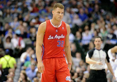 戴着厚实的 戴着厚实的