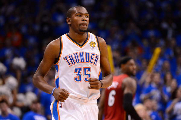 同时在夏天 同时在夏天